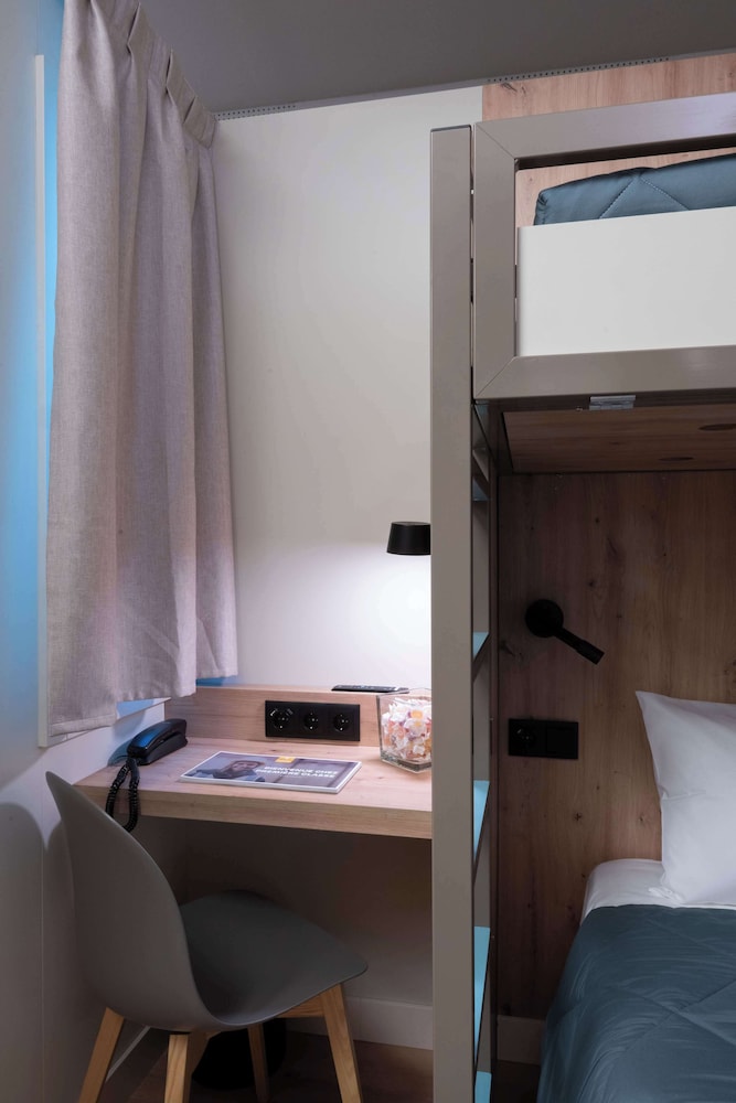 Room, Multiple Beds - Photo 1