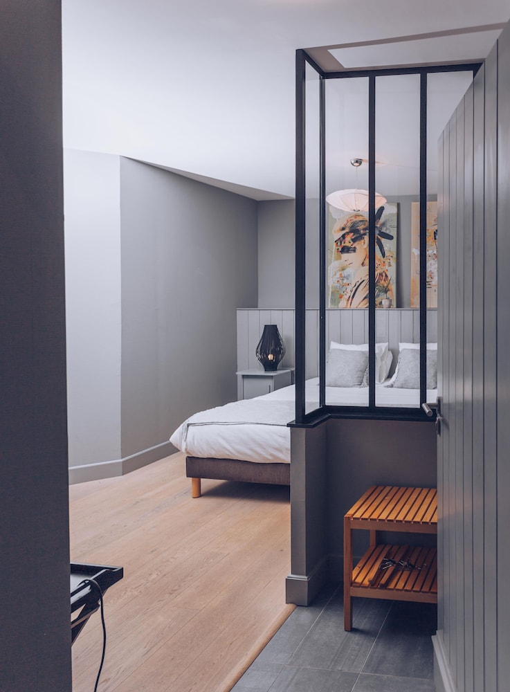 Superior Double Or Twin Room, Private Bathroom, Garden View (Chambre Plumes)