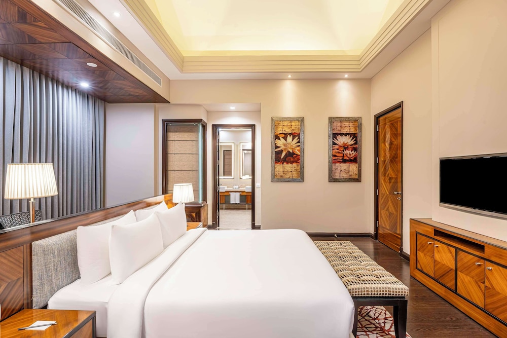 Executive Suite photo 2