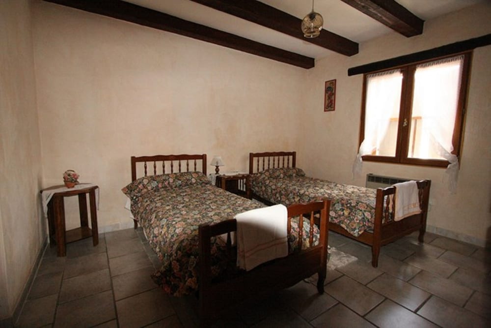 Quadruple Room photo 2
