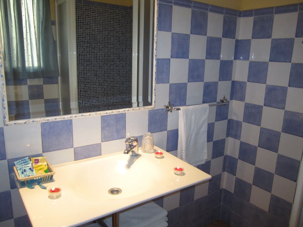 Standard Double Room, Garden View photo 2