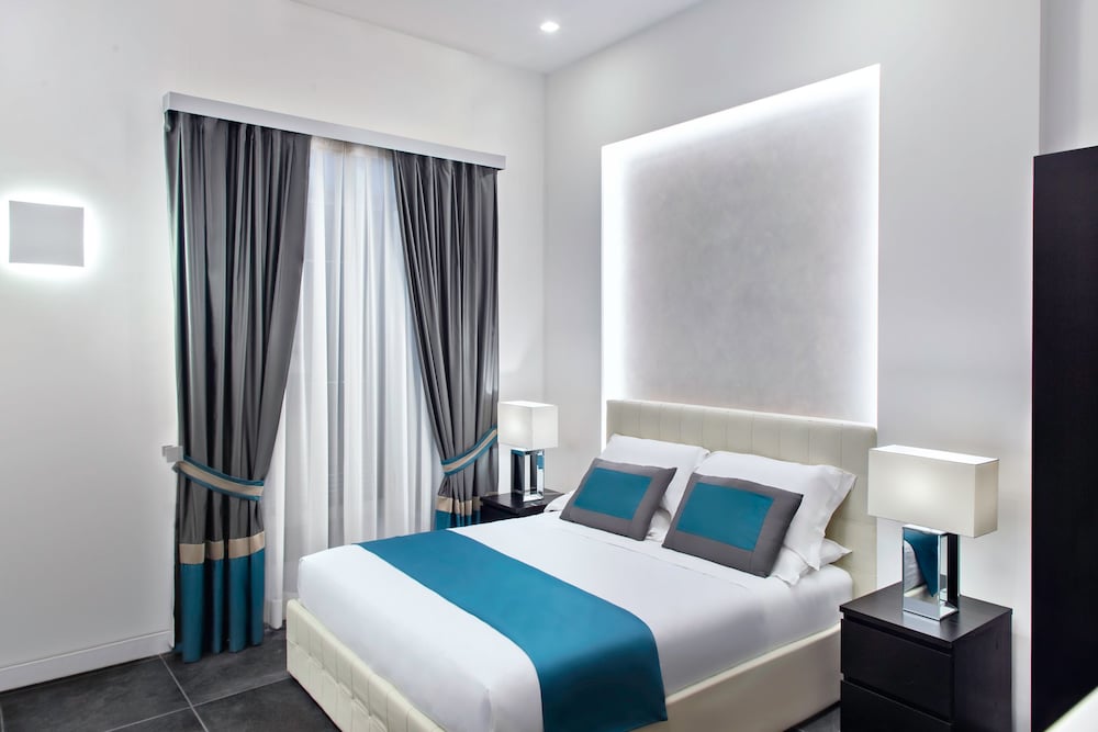 Luxury Suite photo 1