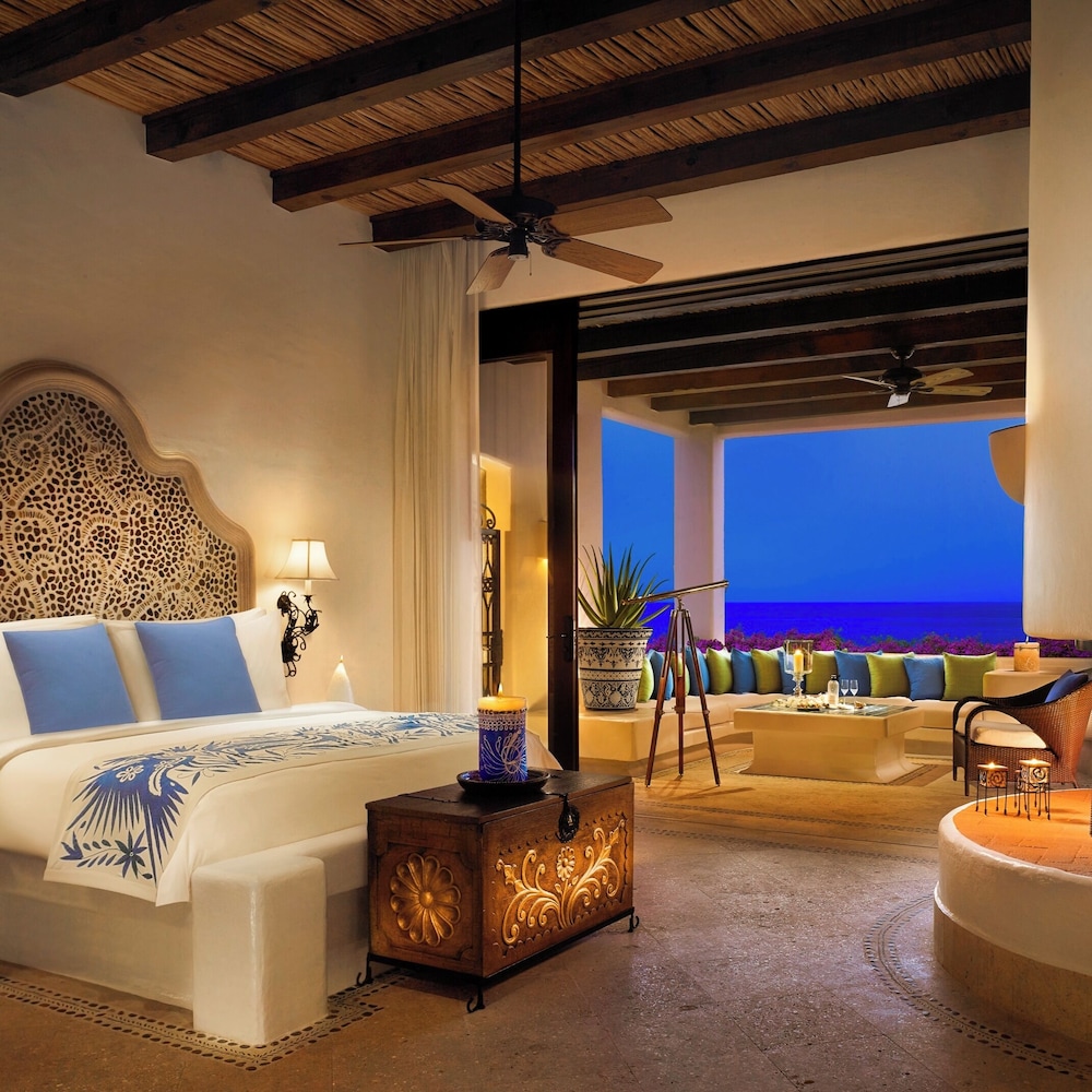 Ocean Front  Double with Two Queen Size Bed Junior Suite - Photo 3