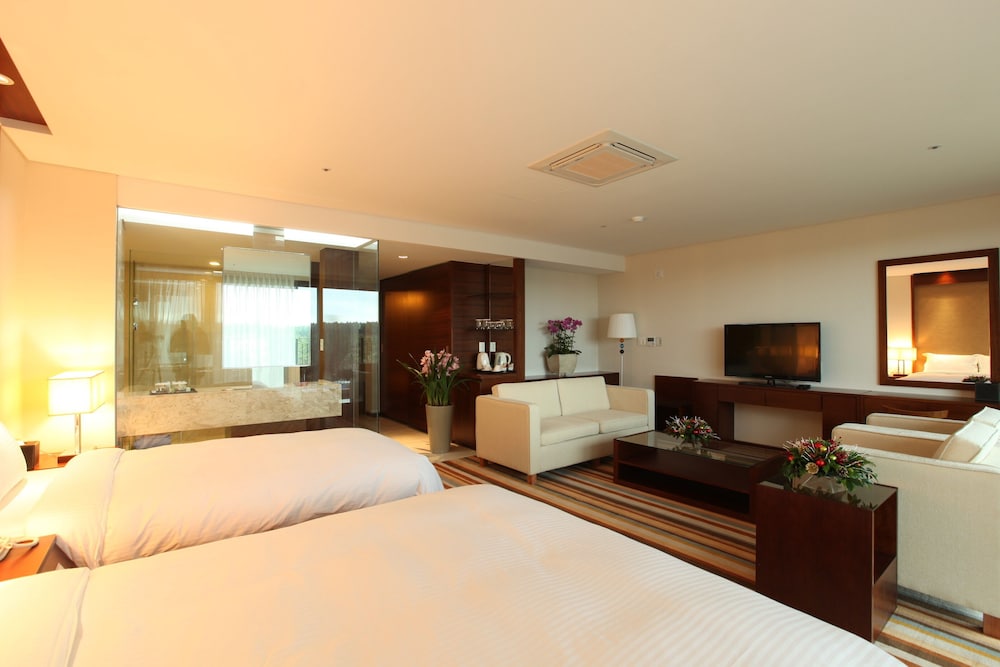 Junior Suite, Garden View - Photo 4