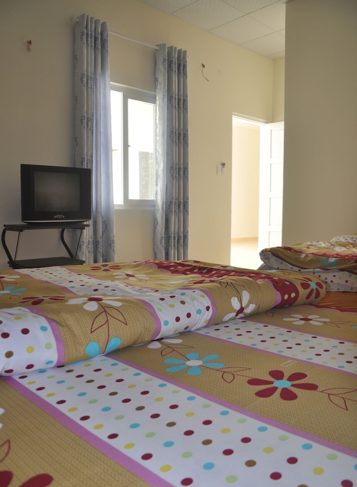 Family Room, 4 Bedrooms, Connecting Rooms, City View