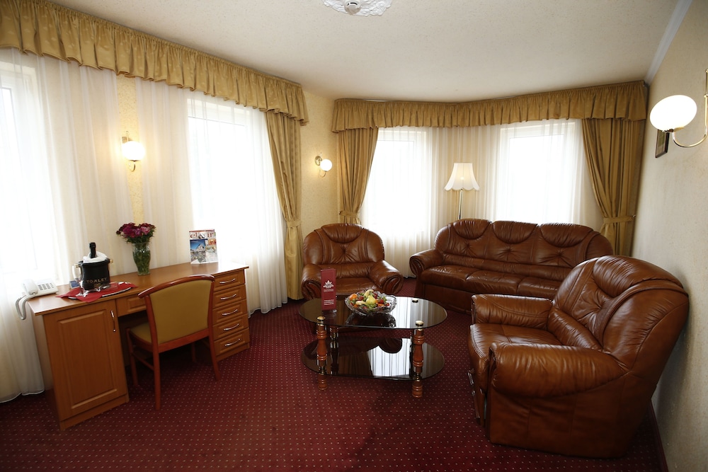 Executive Suite photo 2