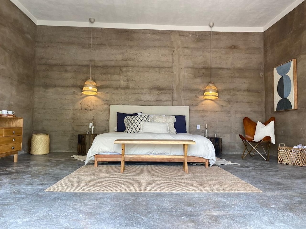 Deluxe Suite, Garden View