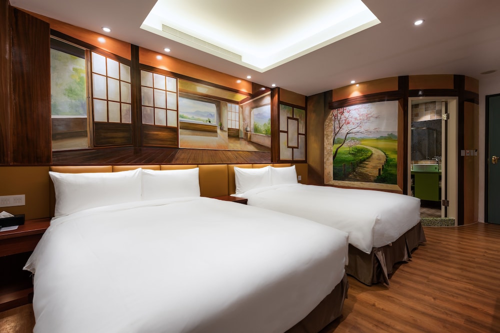 Deluxe Quadruple Room, 2 Double Beds
