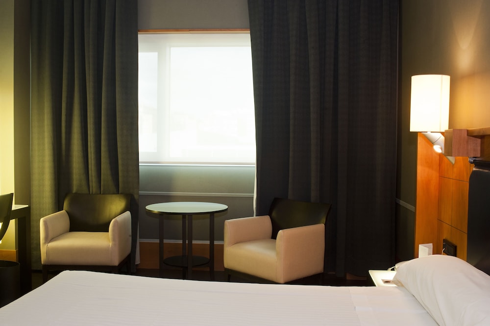 Superior Double Room Single Use photo 2