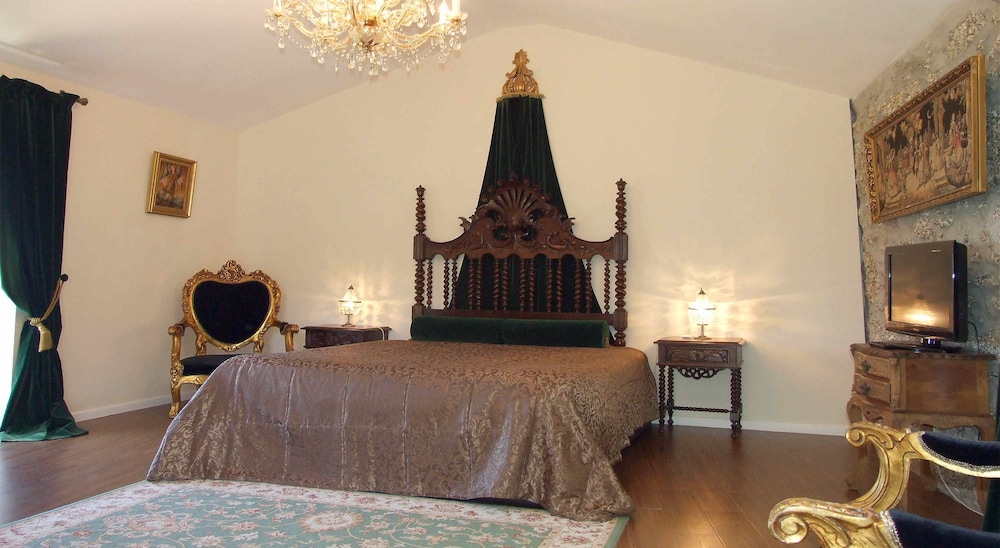 Deluxe Suite, Mountain View