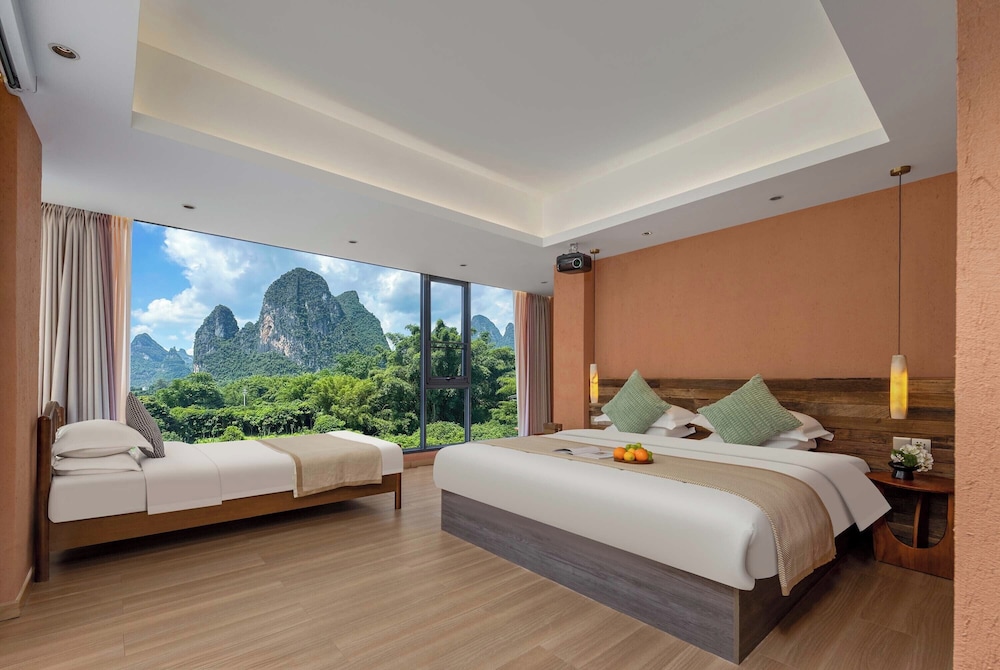 Family Triple Room, Mountain View