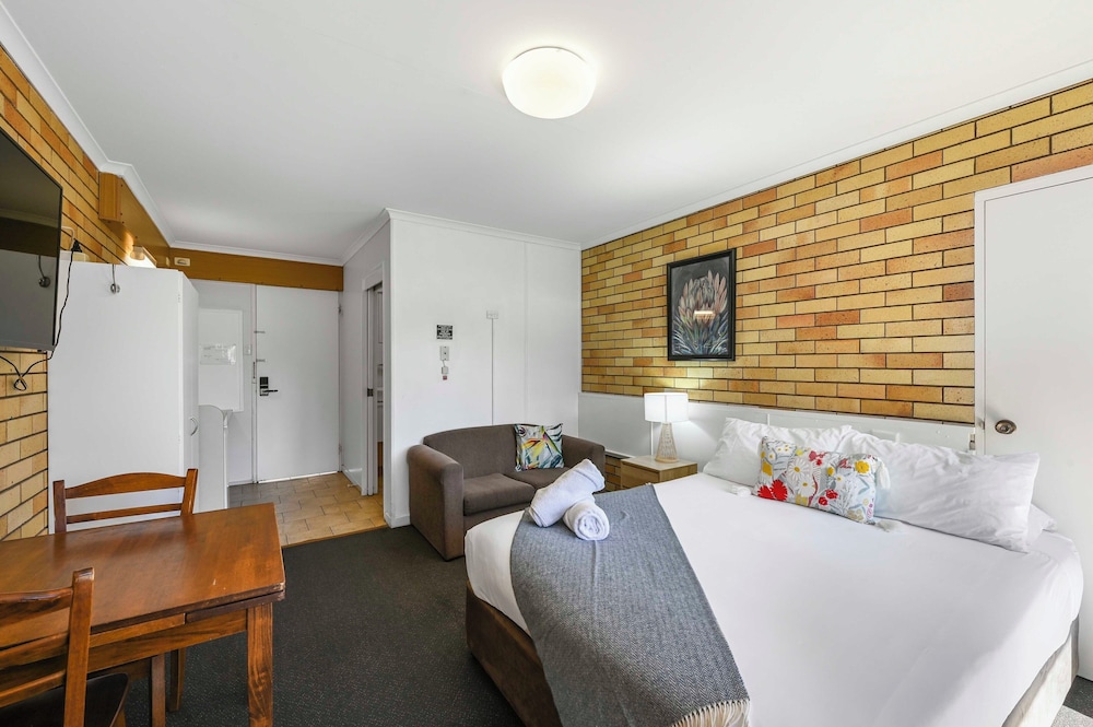 Queen Room with Garden View photo 2