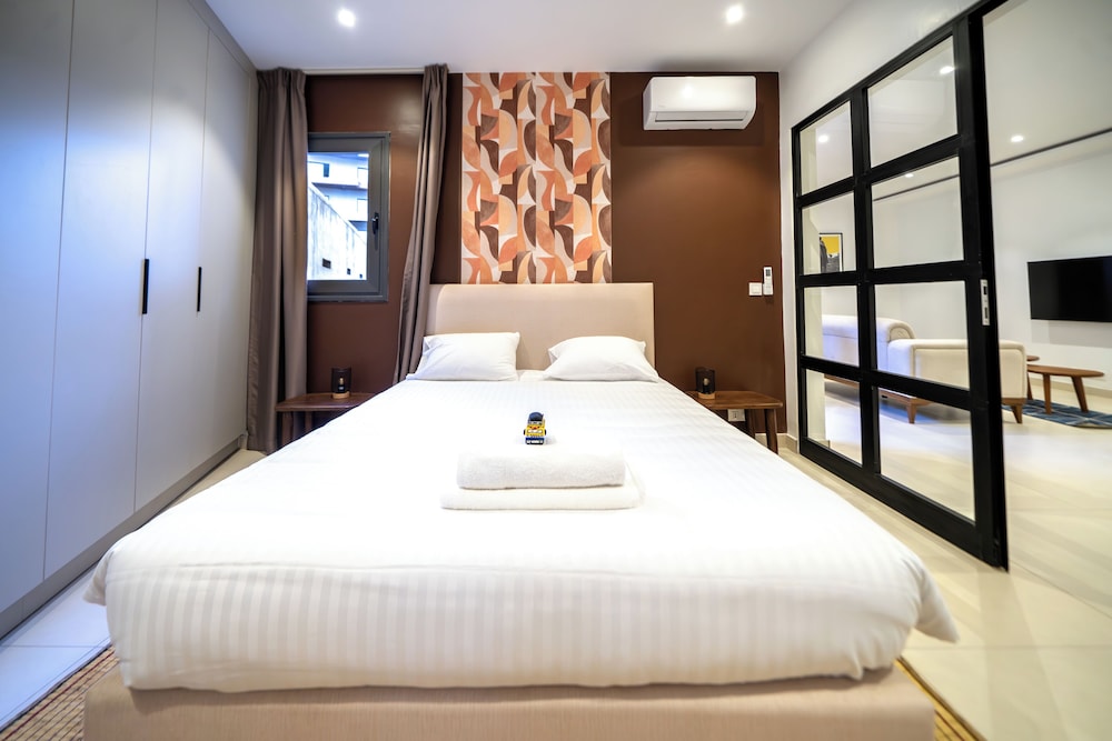 Standard Suite