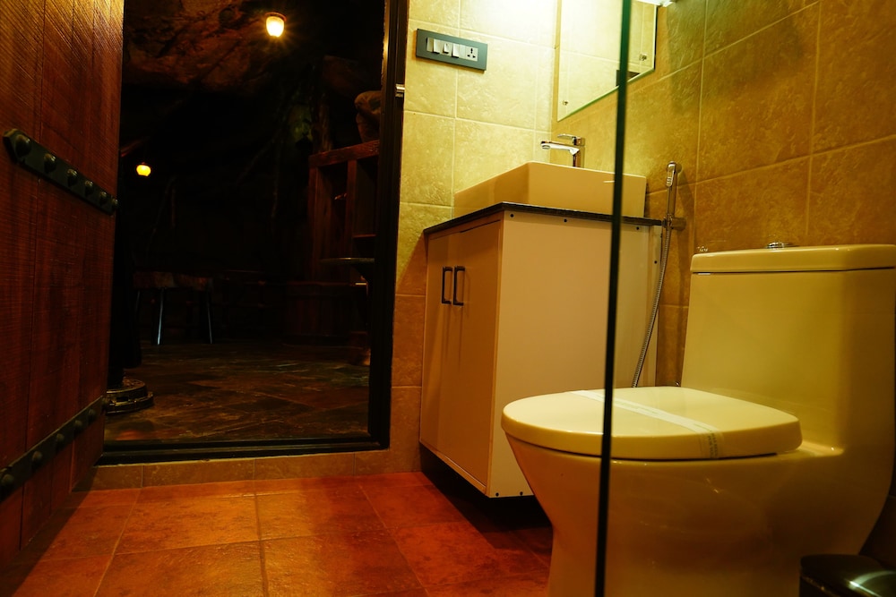Traditional Twin Room