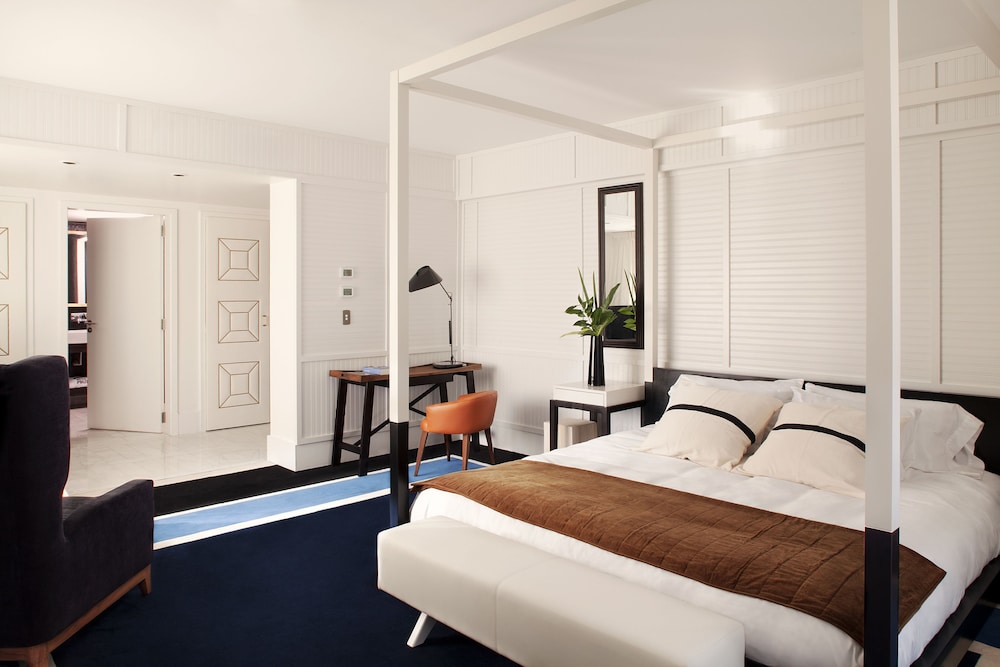 Suite photo 1