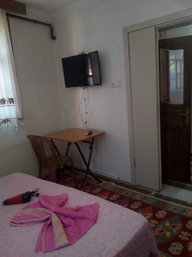Shared Dormitory, Women Only photo 3