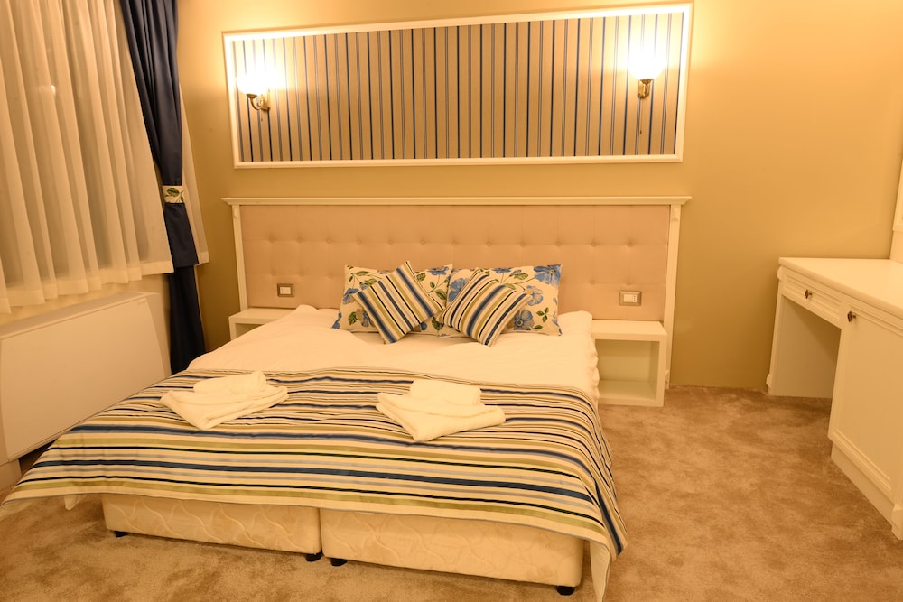 Family Suite, Balcony photo 2