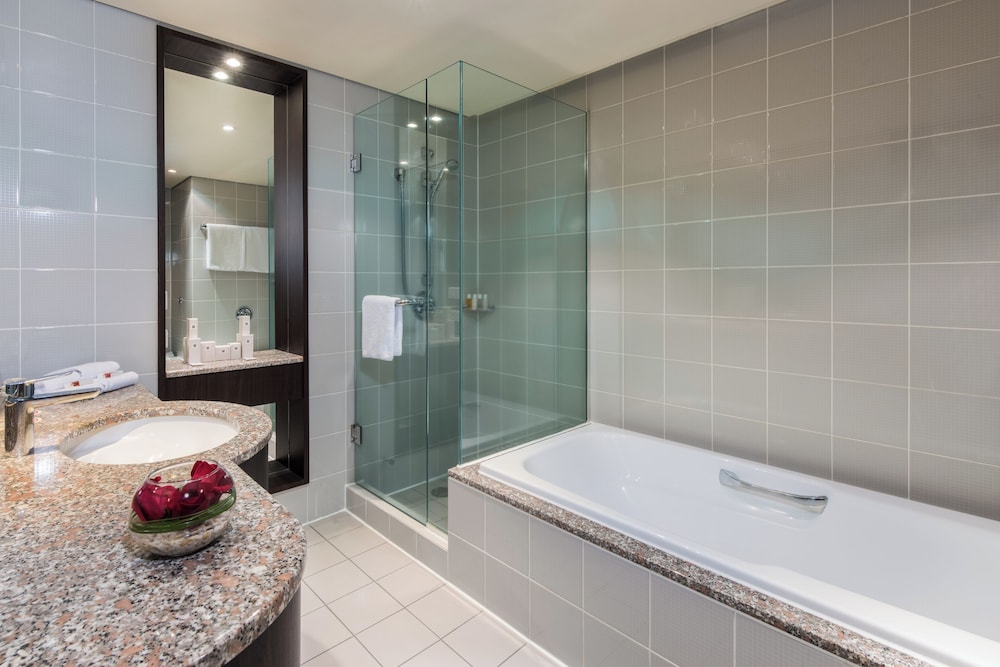 Deluxe Room, 2 Double Beds - Photo 8