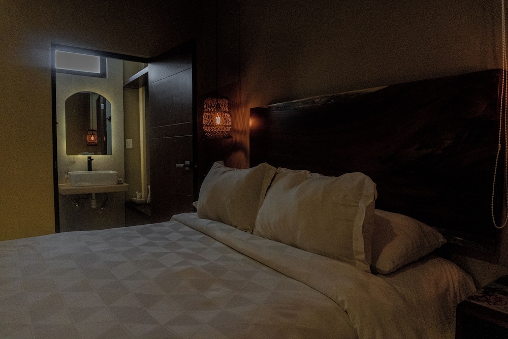 Standard Room, 1 Double Bed - Photo 3