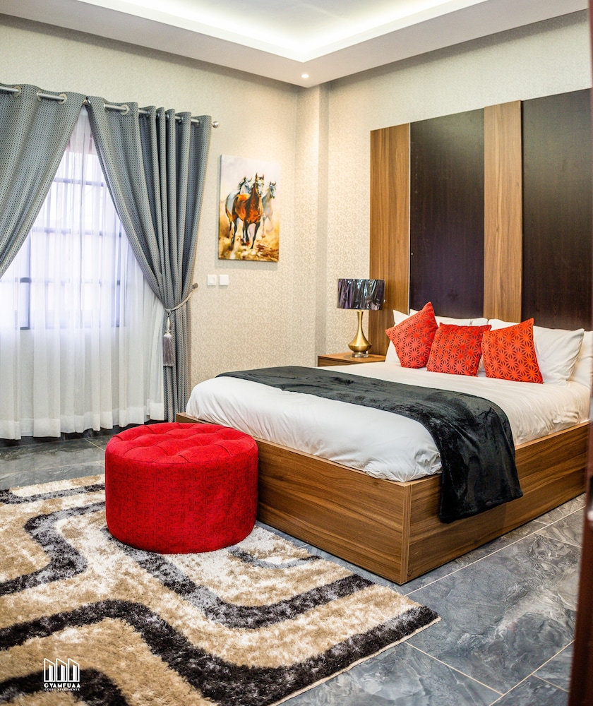 Royal Apartment, 1 Bedroom photo 3