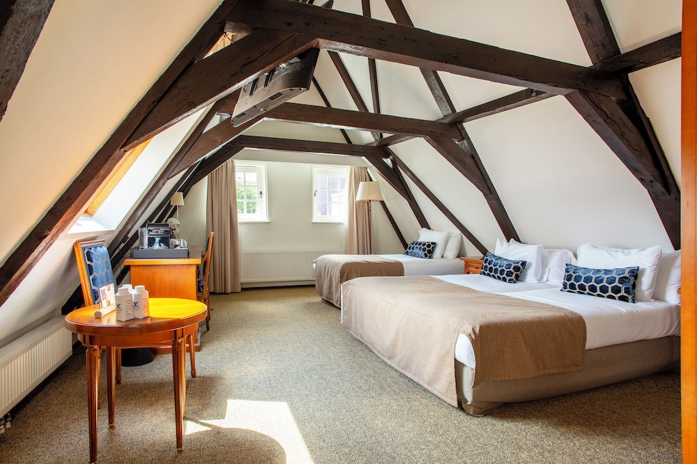 Superior Room, Multiple Beds, Courtyard View