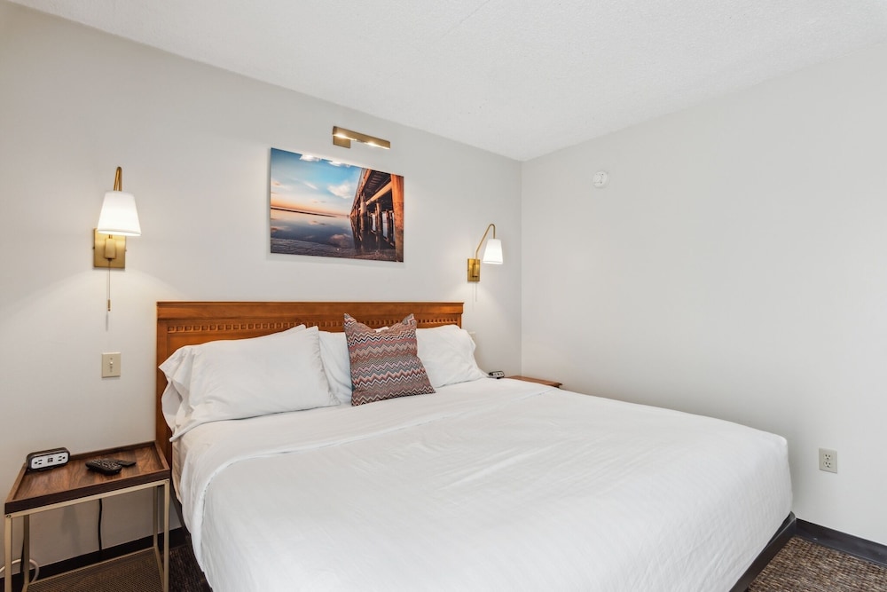 Room, 2 Bedrooms photo 2