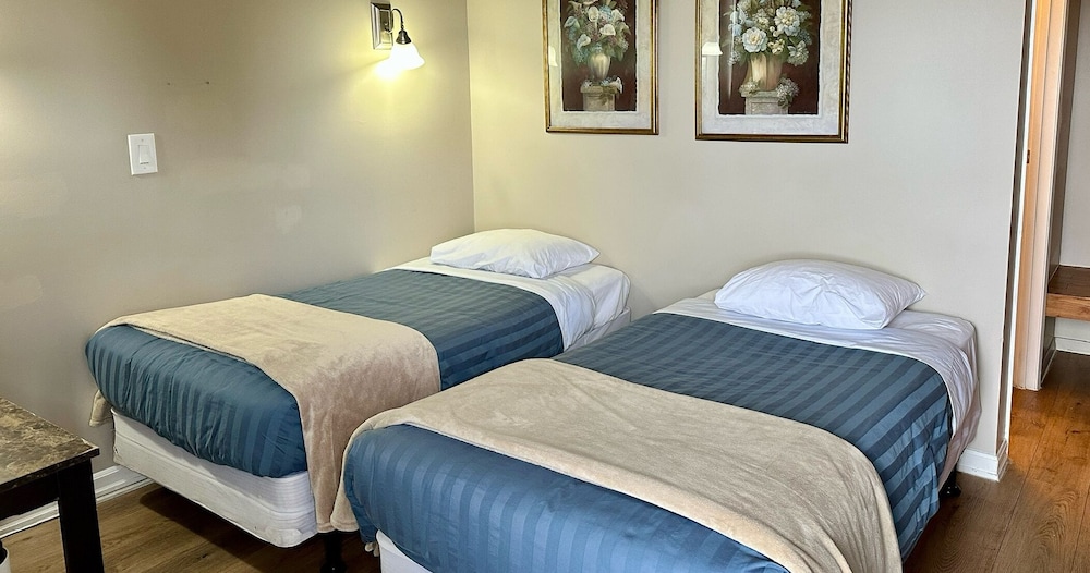 Economy Room, 2 Twin Beds photo 1