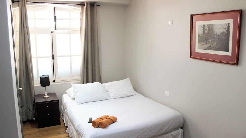 Economy Room