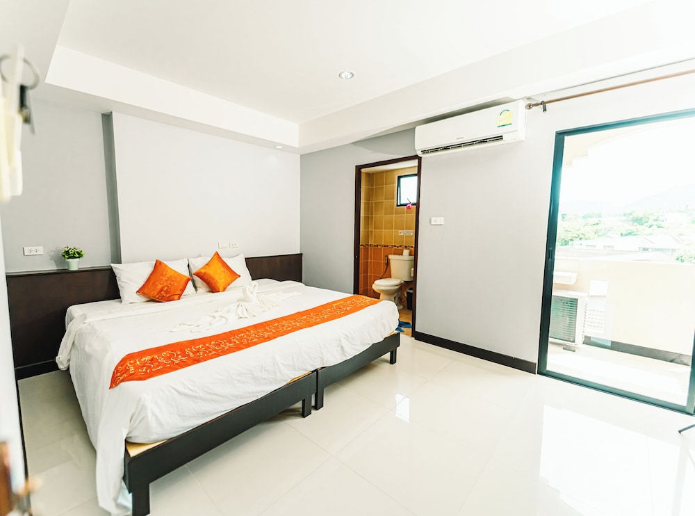 Standard Double or Twin Room photo 2