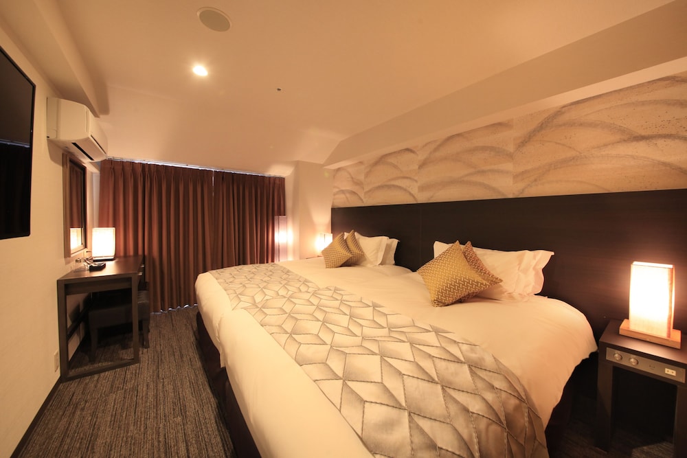 Standard Twin Room, Smoking