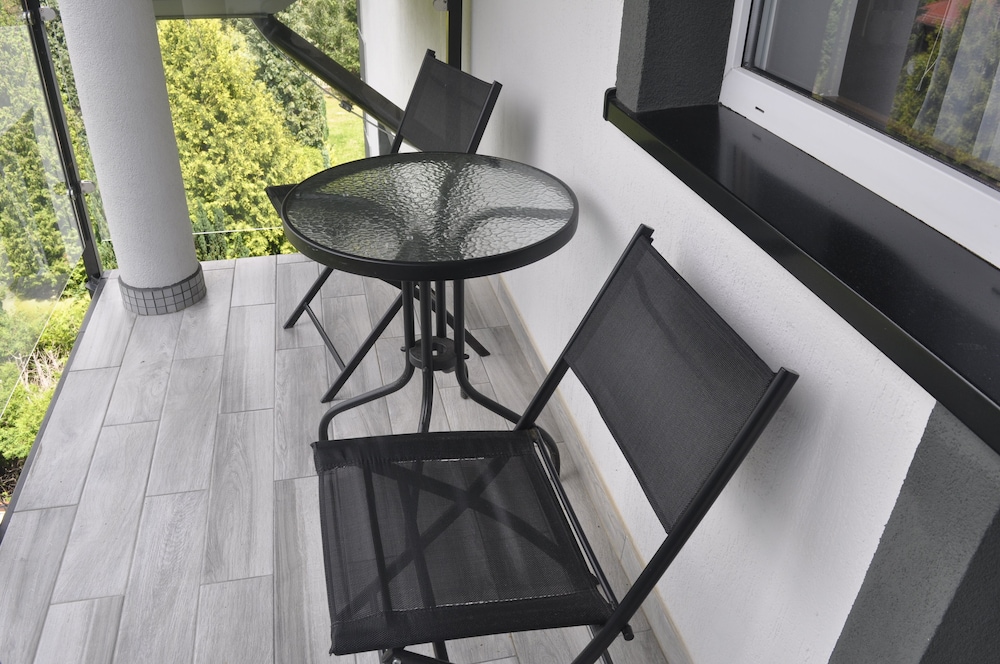 Standard Double Room - Photo 8