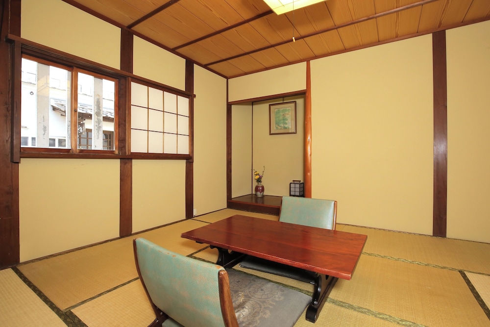 Traditional Room (Shared Bathroom, Yosyo)