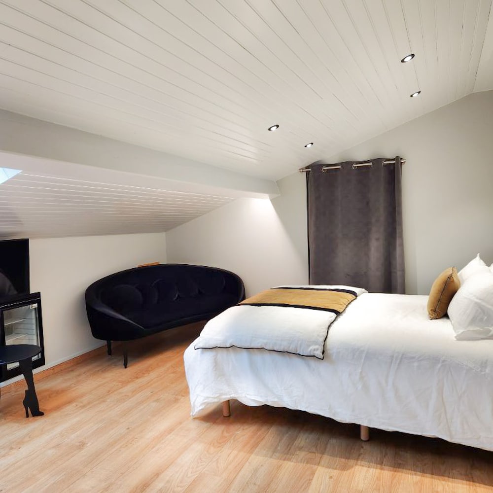 Family Room, Multiple Beds, Non Smoking photo 2