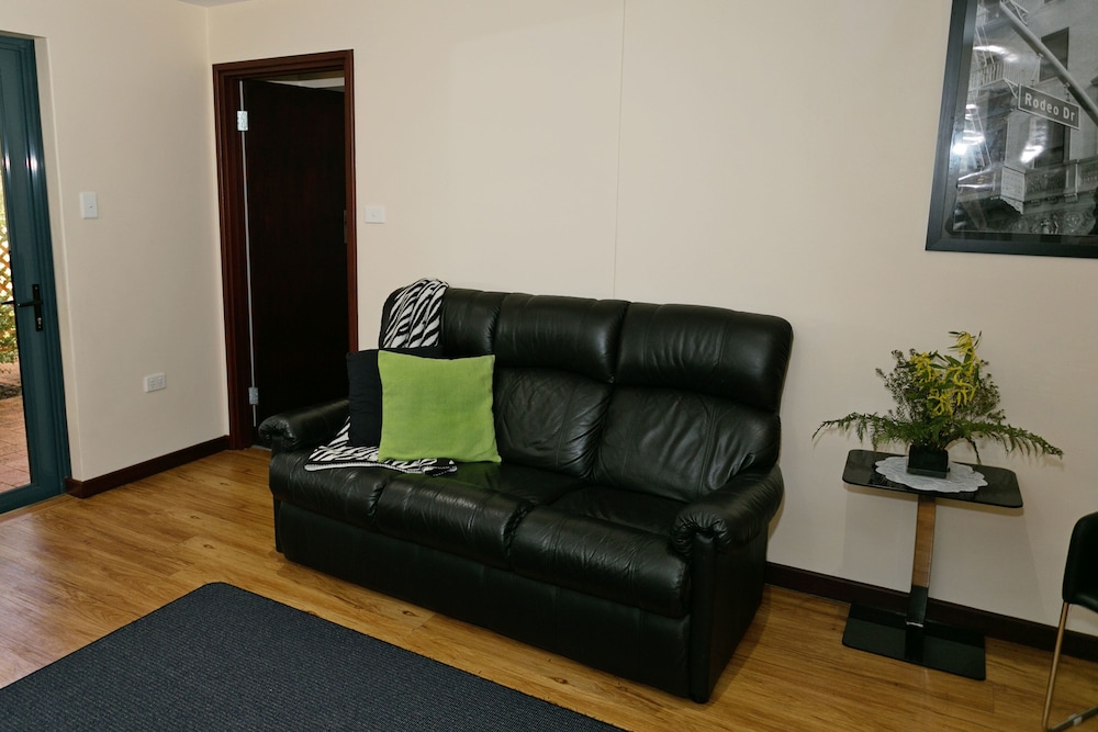 Three-Bedroom Apartment - Photo 2