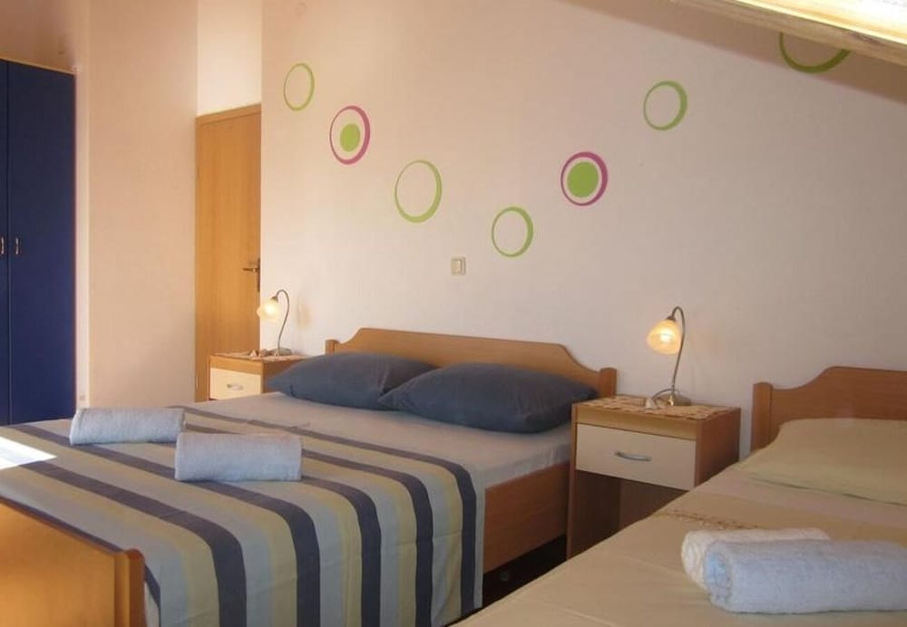 Apartment (A2)