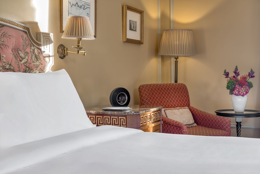 Deluxe Room, 1 King Bed (View)