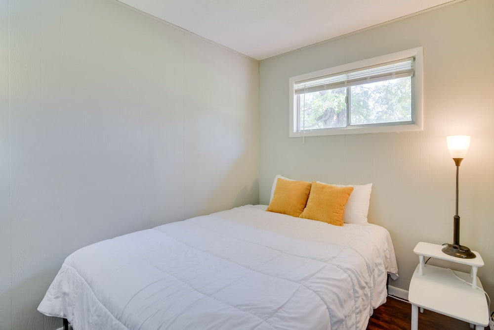 Economy Double Room, 1 Double Bed, Non Smoking, No Elevator - Photo 3