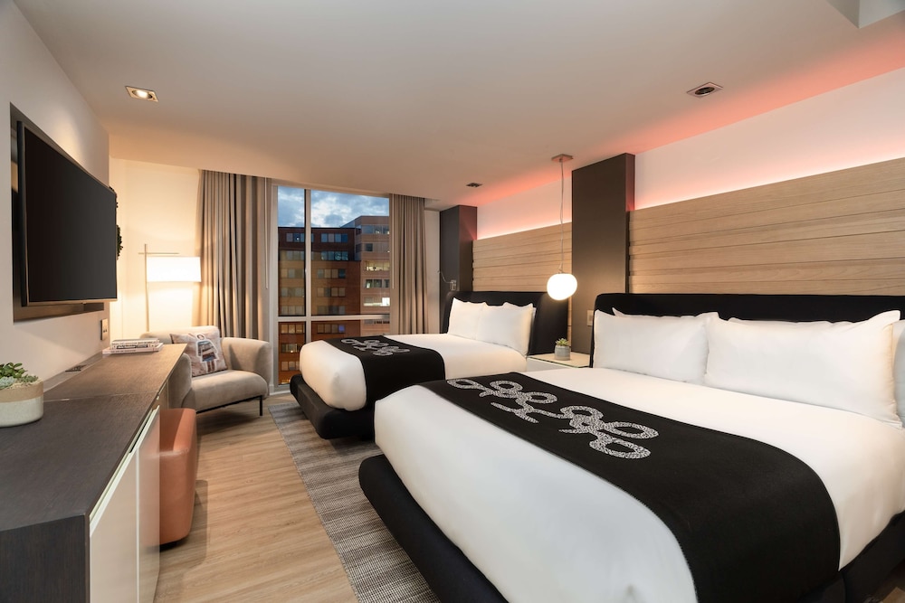 Room, 2 Double Beds, City View (Zena) - Photo 9