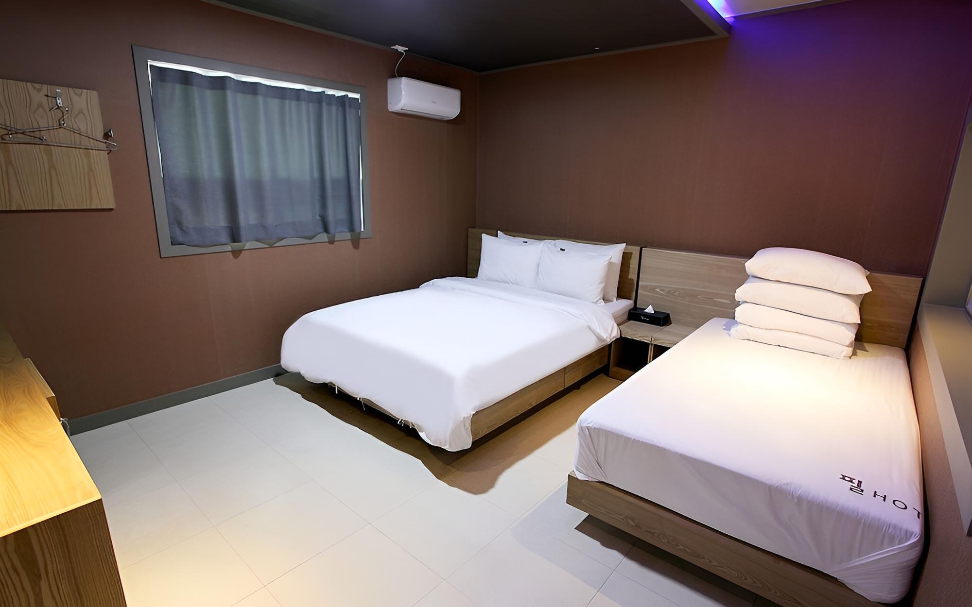 Room (VIP) - Photo 5