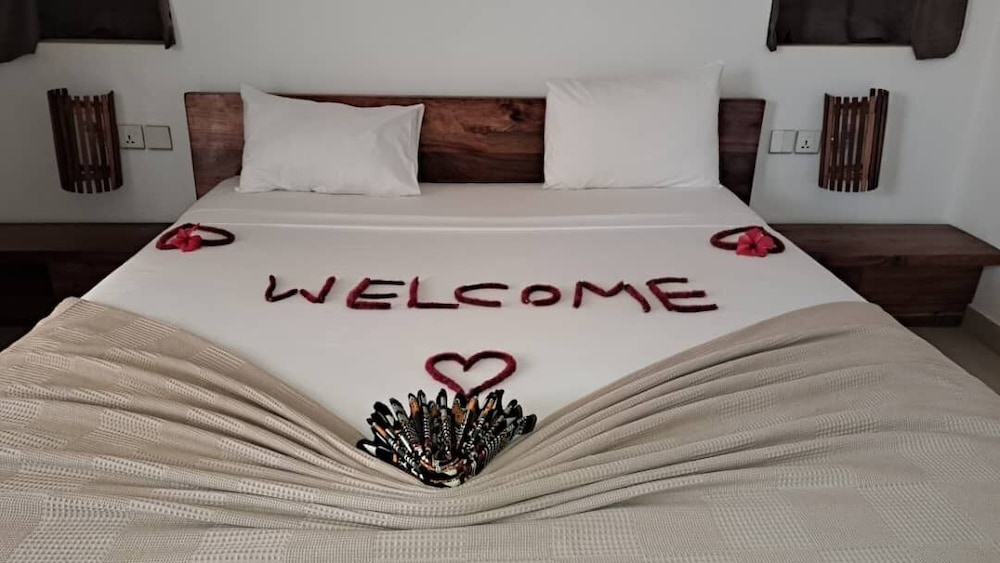 Standard Double Room - Photo 4