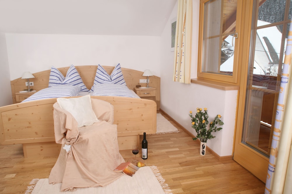 Apartment (Winter) photo 1