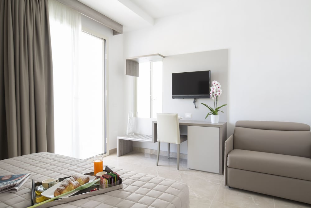 Quadruple Room, Balcony