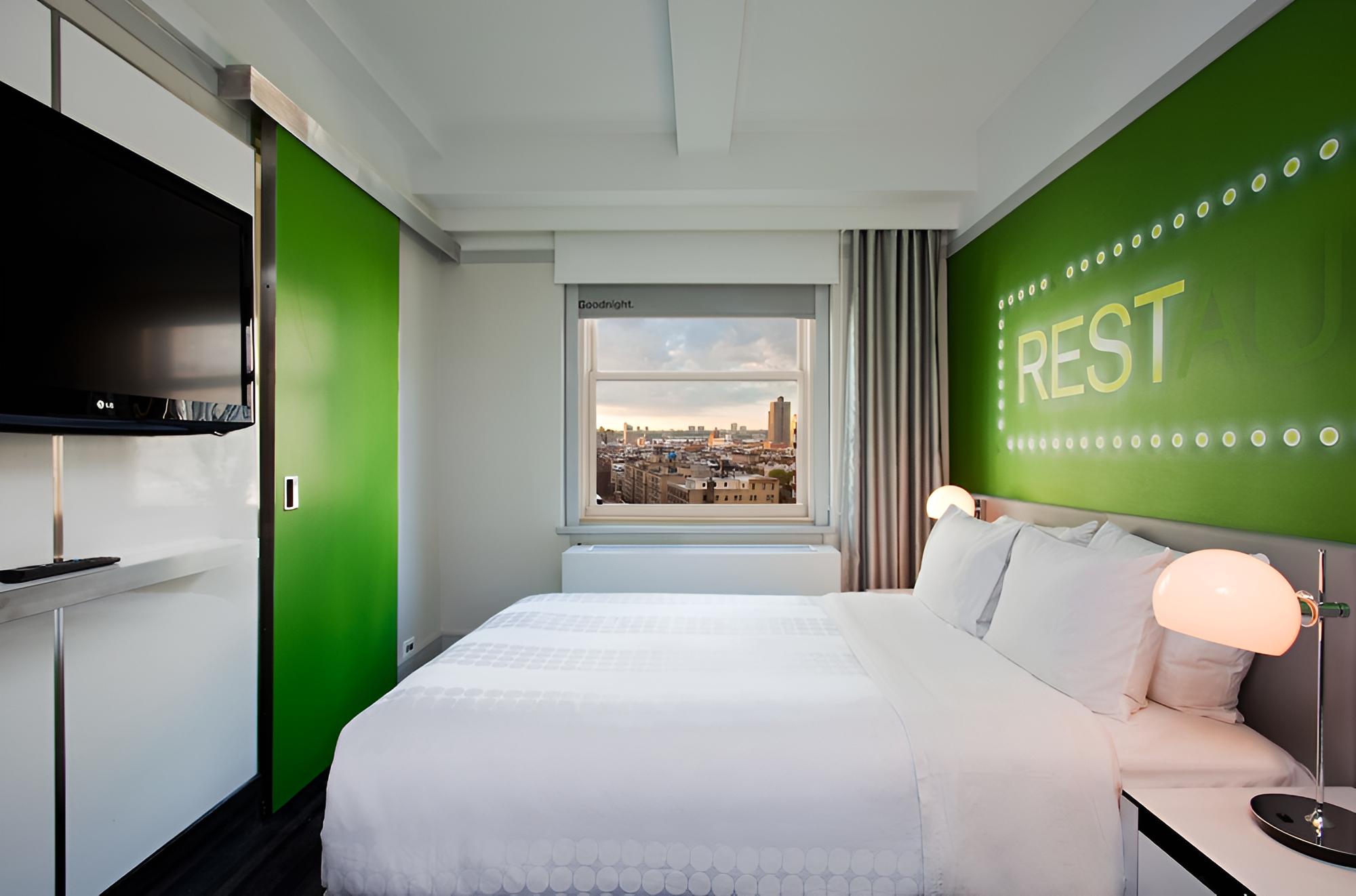 Deluxe Room, City View photo 2