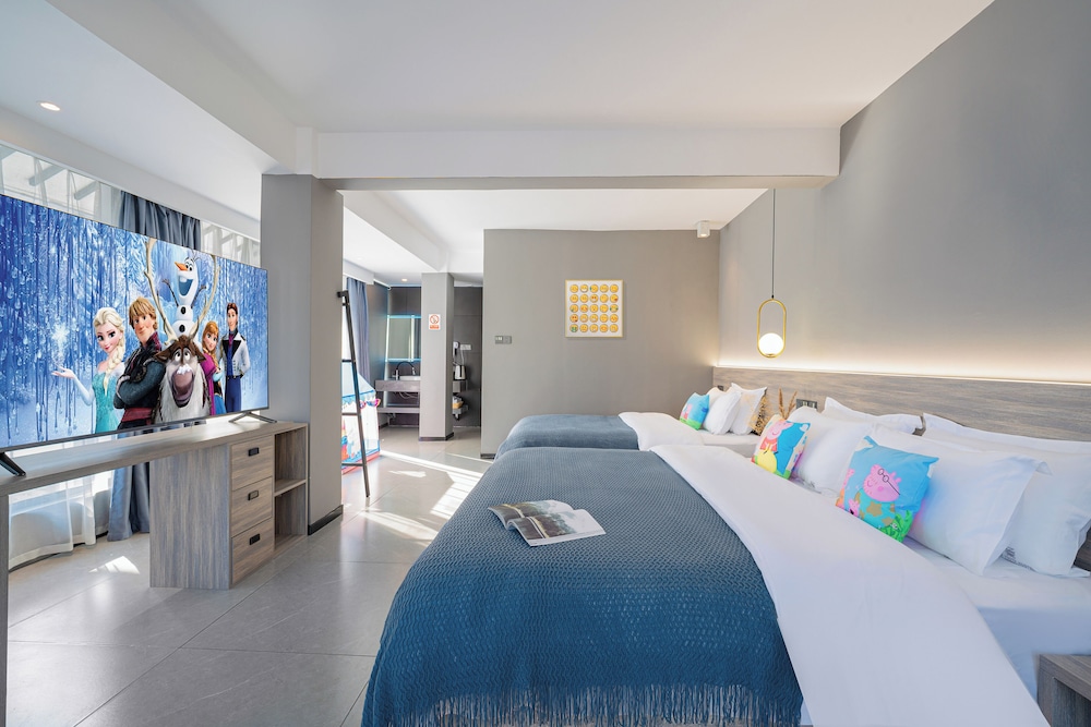 Economy Triple Room