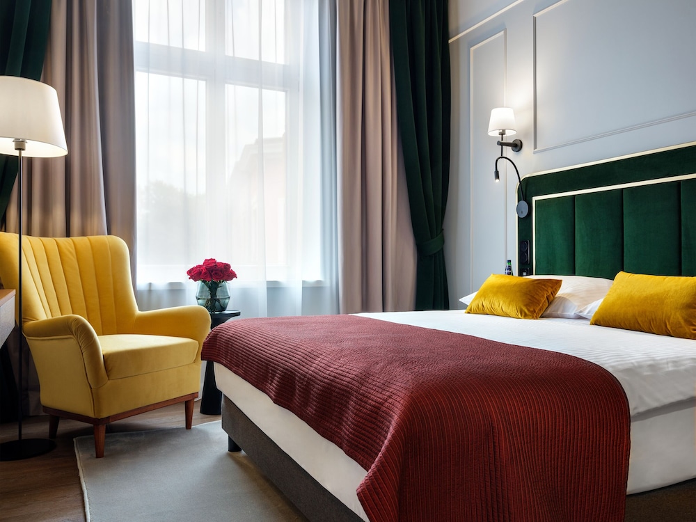 Standard Double Room - Photo 5