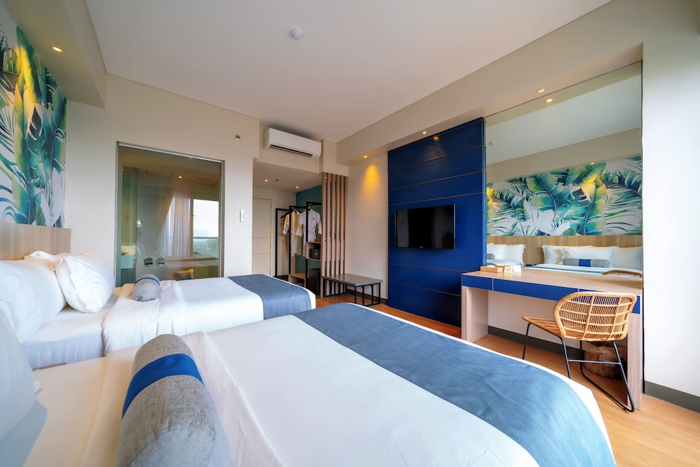 Solea Palm Pool View - Photo 1