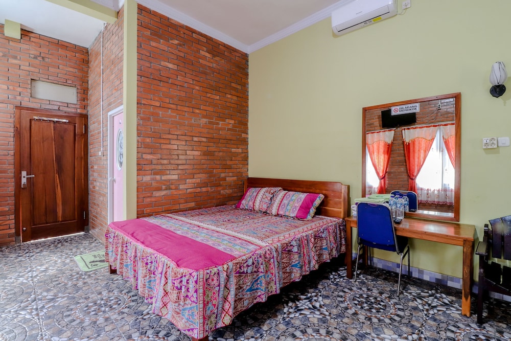 Deluxe Family Room - Photo 15