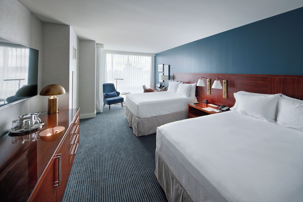 Premium Room, 2 Double Beds, Roll-in Shower (Mobility) - Photo 1