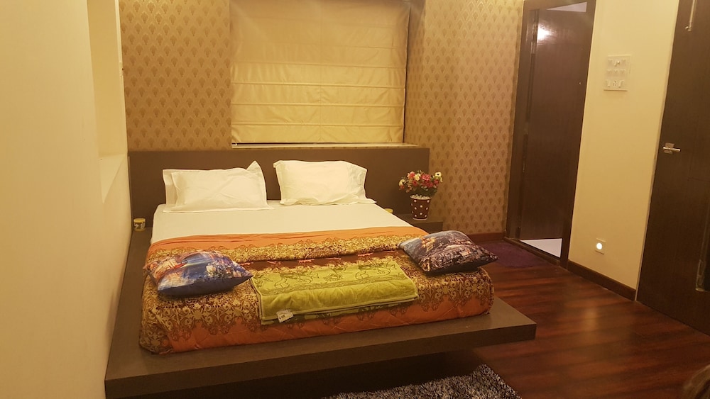 Exclusive Room