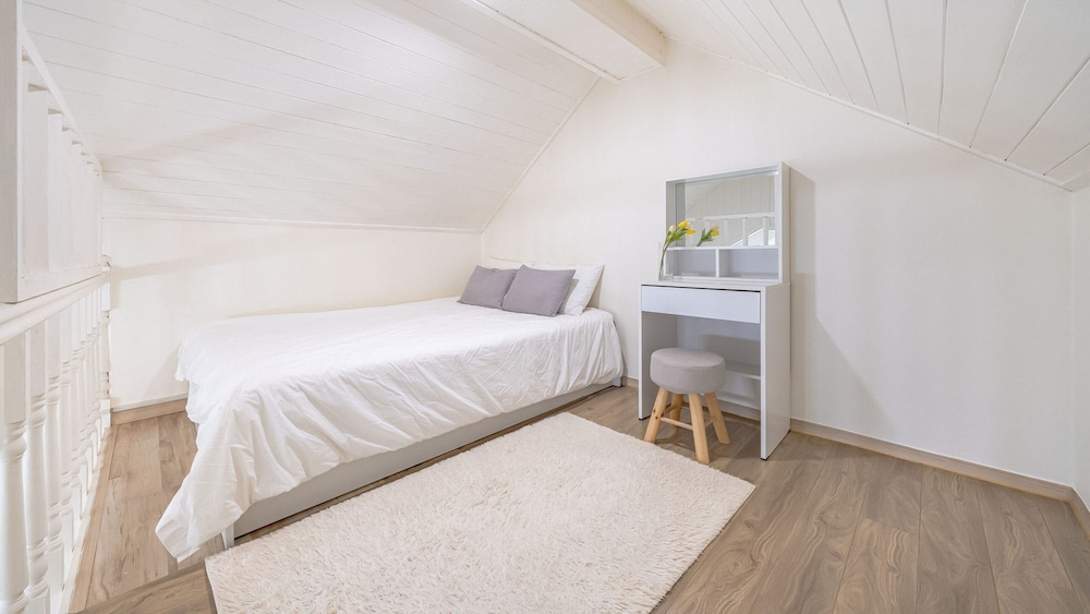 Basic Room, 1 Bedroom (A202) - Photo 1